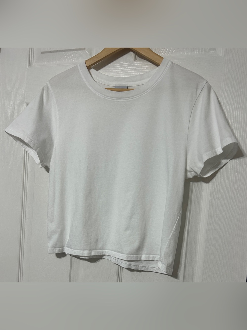 Outdoor Voices Women’s White Cropped T-Shirt 100% Cotton Size S